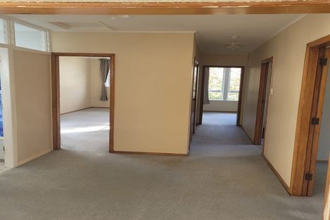 Photo of property in 27 Cook Street, Marfell, New Plymouth, 4310