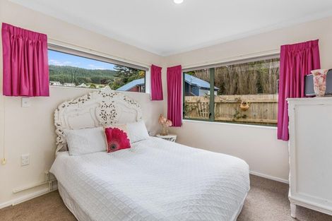 Photo of property in Redwood Village, 59/42 Main Road, Tawa, Wellington, 5028