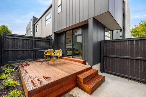 Photo of property in 1/276 Barbadoes Street, Christchurch Central, Christchurch, 8011
