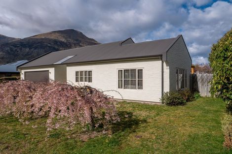 Photo of property in 47 Hope Avenue, Lake Hayes, Queenstown, 9304