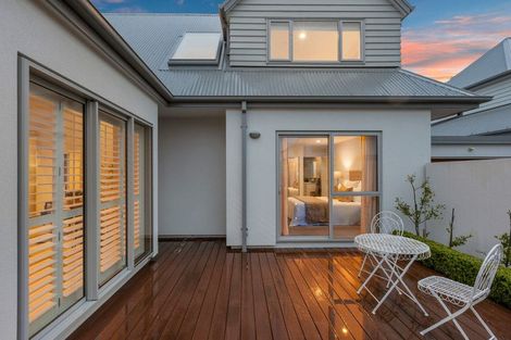 Photo of property in 94c Merivale Lane, Merivale, Christchurch, 8014