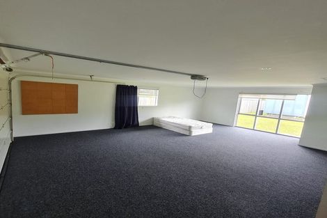 Photo of property in 8 Wells Place, Whitianga, 3510