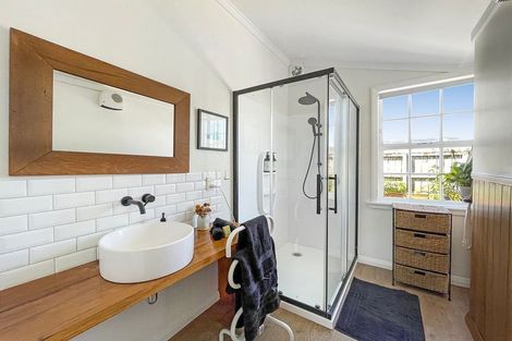 Photo of property in 109 Shakespeare Street, Leamington, Cambridge, 3432