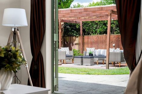 Photo of property in 49 Cairns Crescent, Rototuna, Hamilton, 3210