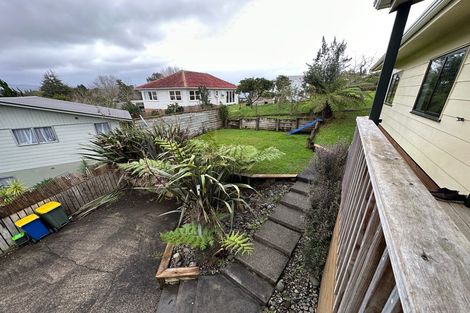Photo of property in 1/6 Nielsen Place, Massey, Auckland, 0614