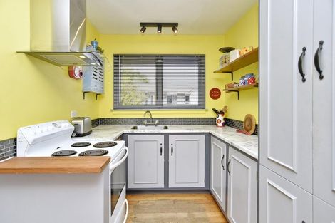 Photo of property in 30 Damien Place, Bromley, Christchurch, 8062