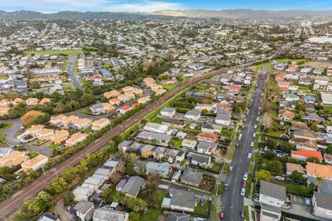 Photo of property in 50a Arawa Street, New Lynn, Auckland, 0600