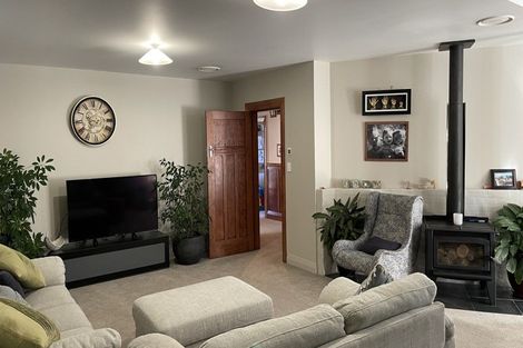 Photo of property in 139 Roxburgh Road East, Roxburgh East, Roxburgh, 9571