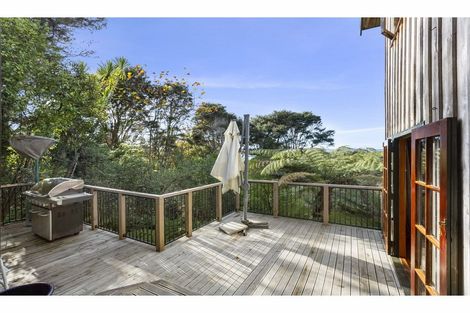 Photo of property in 104 Greenslade Road, Raglan, 3295