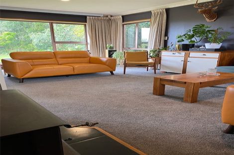 Photo of property in 2 Vista Place, Kawaha Point, Rotorua, 3010