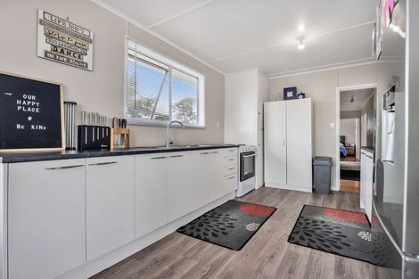 Photo of property in 179 Hakanoa Street, Huntly, 3700