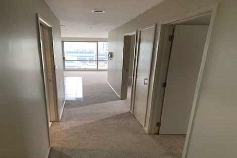 Photo of property in Alpha Apartments, 506/17 Vogel Lane, Auckland Central, Auckland, 1010
