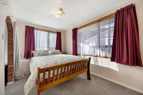 Photo of property in 8 Ngaturi Grove, Wainuiomata, Lower Hutt, 5014