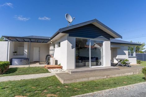 Photo of property in 41 Park Street, Winton, 9720