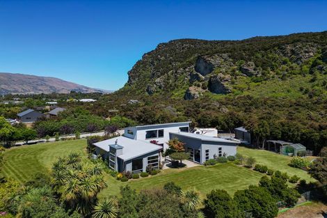 Photo of property in 11 Ewing Place, Albert Town, Wanaka, 9305