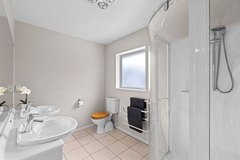 Photo of property in 21 Welsford Street, Woodend, 7610