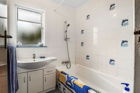 Photo of property in 72 Manuka Street, Castlecliff, Whanganui, 4501