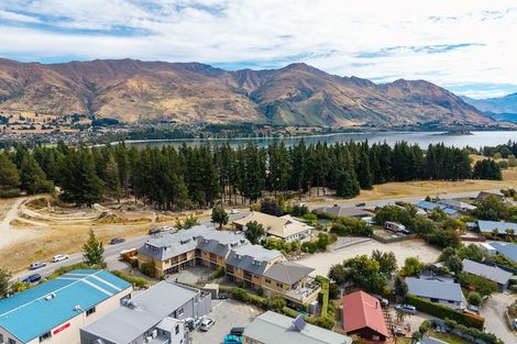 Photo of property in 8/43 Plantation Road, Wanaka, 9305