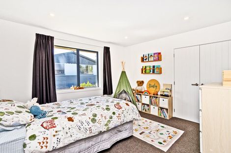 Photo of property in 53 Kirkbride Street, Wallacetown, 9816