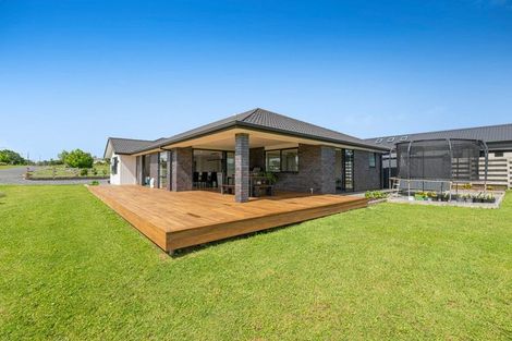 Photo of property in 22 Awatiro Drive, Kaukapakapa, 0871