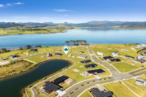 Photo of property in 5 Taniwha Place, Matarangi, 3592