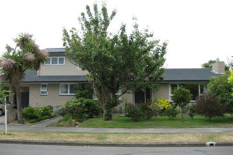 Photo of property in 15 Deepdale Street, Burnside, Christchurch, 8053