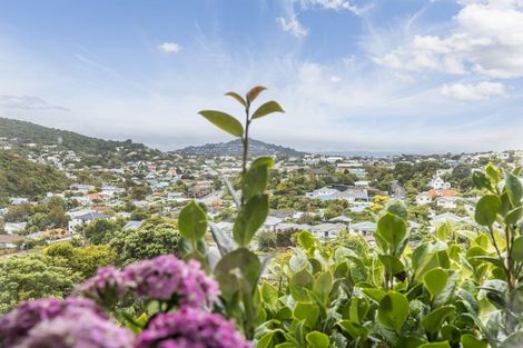 Photo of property in 25 Collier Avenue, Karori, Wellington, 6012