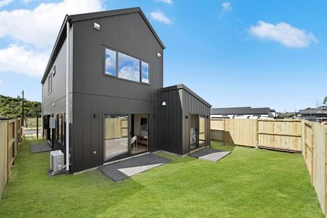 Photo of property in 74 Overton Street, Rototuna North, 3210