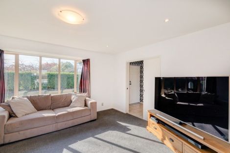 Photo of property in 11 Cairnbrae Drive, Prebbleton, 7604
