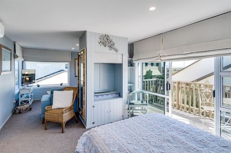 Photo of property in 3/30 Meeanee Quay, Westshore, Napier, 4110