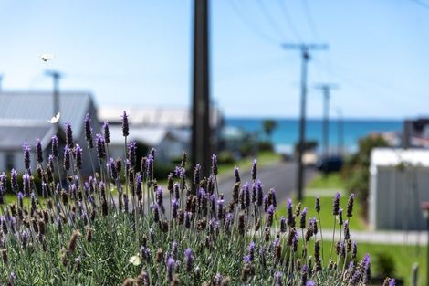 Photo of property in 1 Pacific Road, Waihi Beach, 3611