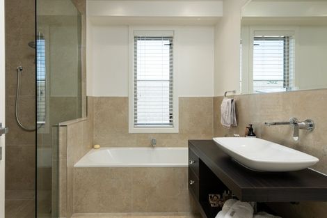 Photo of property in 9 Riviera Court, Papamoa Beach, Papamoa, 3118