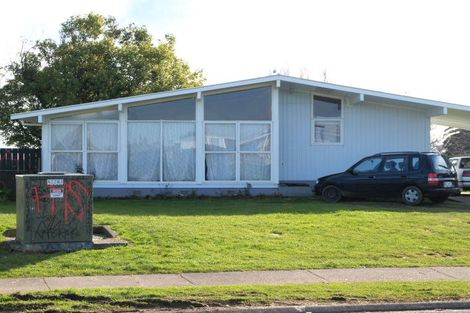 Photo of property in 38 Cottingham Crescent, Mangere East, Auckland, 2024