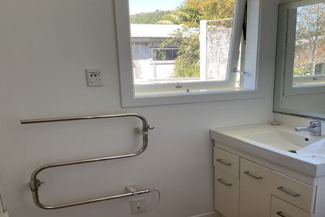 Photo of property in 3 Bathgate Street, Johnsonville, Wellington, 6037