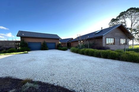 Photo of property in 154 Clover Road East, Hope, Richmond, 7081