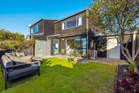 Photo of property in 2/66 Clare Road, St Albans, Christchurch, 8014