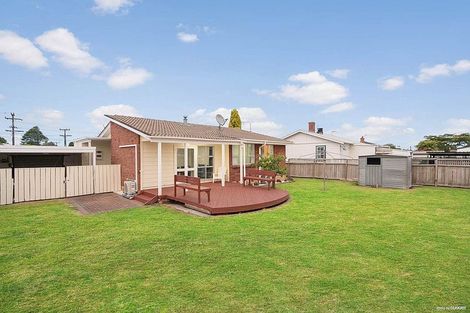 Photo of property in 64 Old Wairoa Road, Papakura, 2110