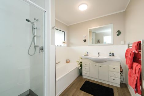 Photo of property in 166b Fitzherbert Avenue, West End, Palmerston North, 4410