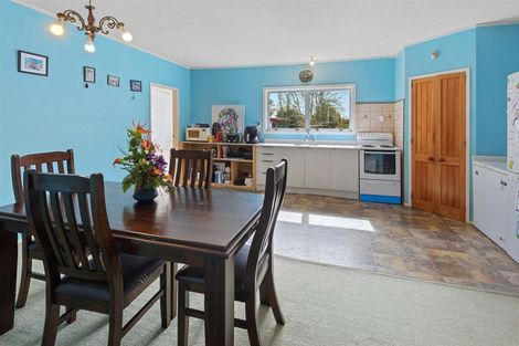 Photo of property in 2725 State Highway 1, Ruakaka, Whangarei, 0171