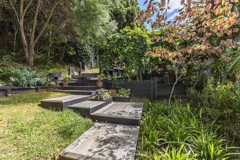 Photo of property in 15 Eclipse Lane, Whitby, Porirua, 5024