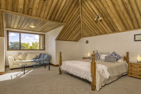 Photo of property in 71 St Annes Crescent, Wattle Downs, Auckland, 2103