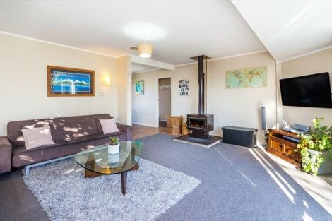 Photo of property in 102 Hyde Avenue, Richmond Heights, Taupo, 3330