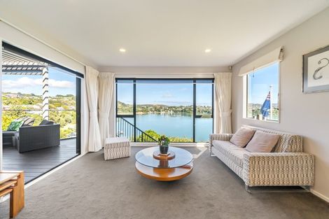 Photo of property in 14 Spinnaker Drive, Whitby, Porirua, 5024