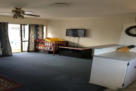 Photo of property in 3/43 Station Road, Takanini, 2112