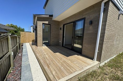 Photo of property in 22c Toru Street, Te Atatu Peninsula, Auckland, 0610