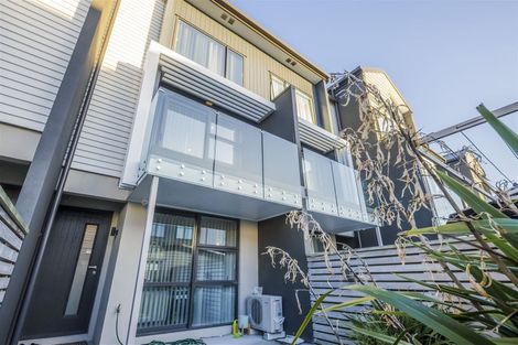 Photo of property in 33 Settlers Avenue, Hobsonville, Auckland, 0618