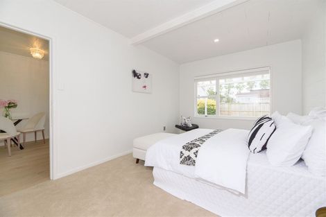 Photo of property in 2/7 James Road, Manurewa, Auckland, 2102