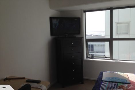 Photo of property in Harbour Green Apartments, 908/11 Union Street, Auckland Central, Auckland, 1010