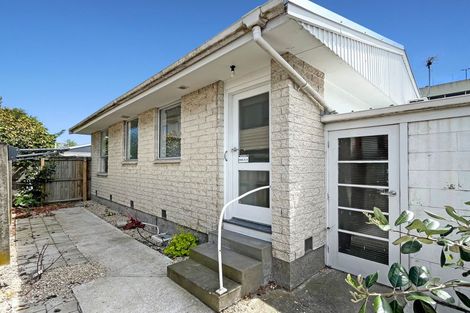 Photo of property in 2/171 Clarence Street, Riccarton, Christchurch, 8011