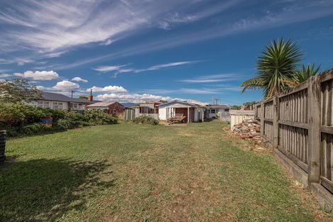 Photo of property in 9 Forbes Street, Westport, 7825